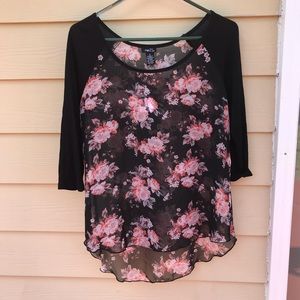 Rue 21 women’s  floral shirts Sz  M.